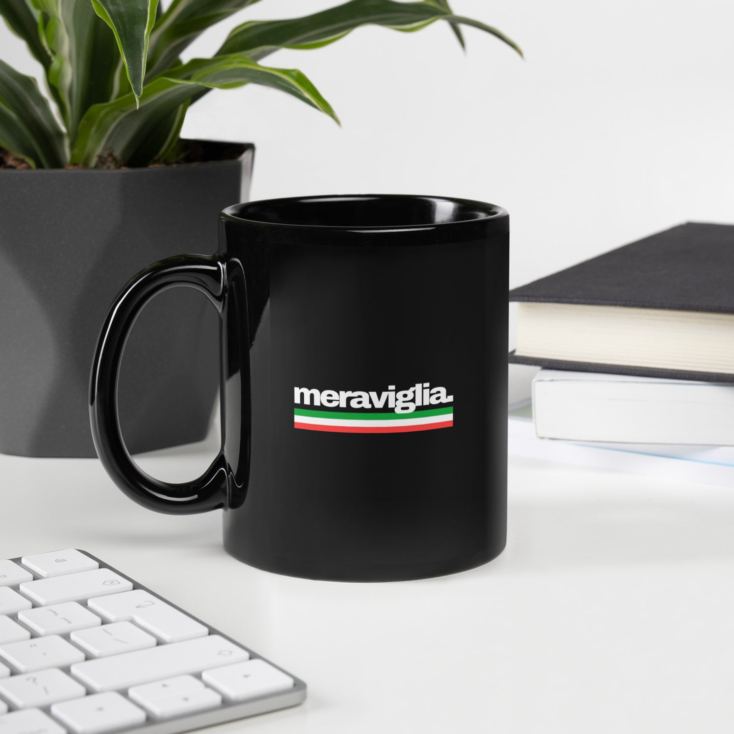 Schwarze glänzende Tasse meraviglia