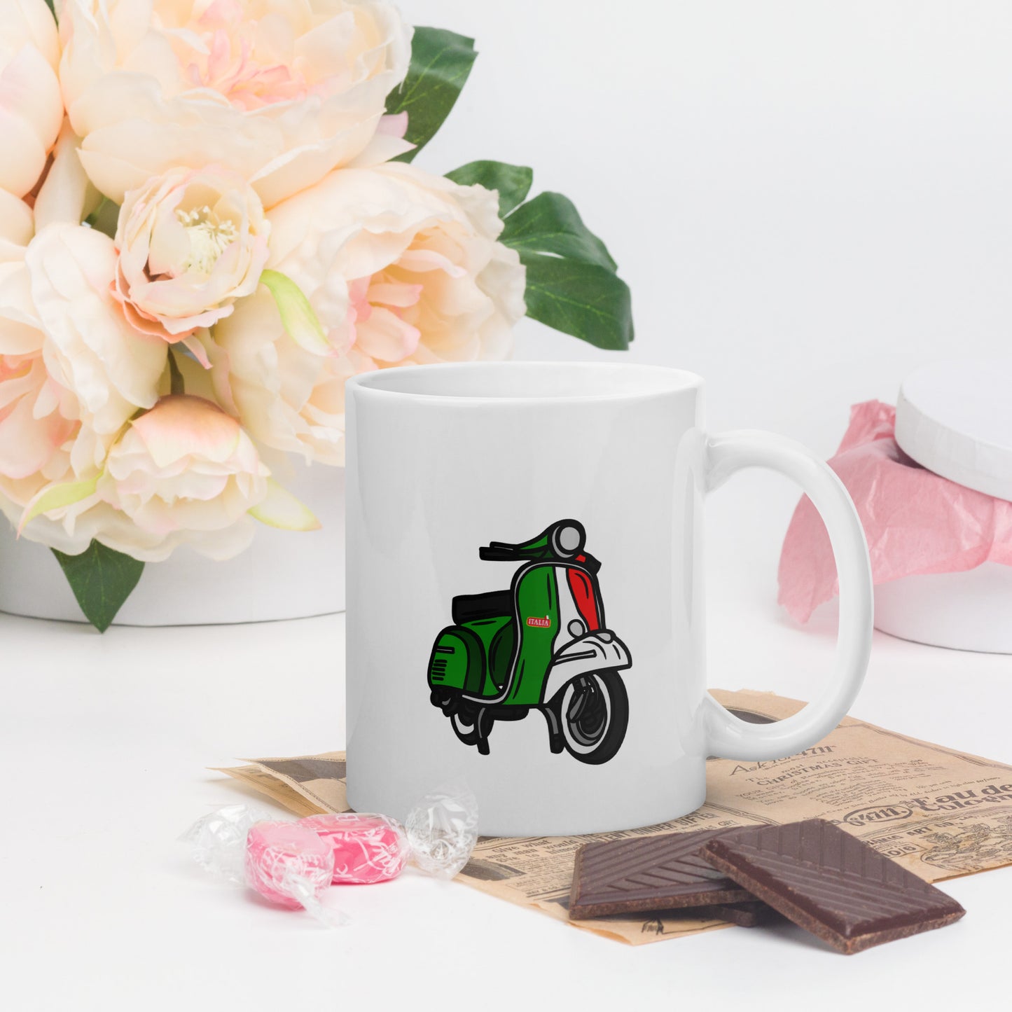 Weiße, glänzende Tasse "Vespa"